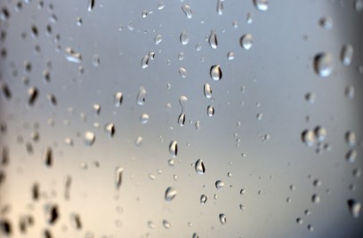 High Resolution Water Drops Background Texture 06