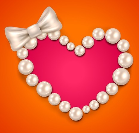 Love Heart Pearl Necklace Vector