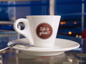 Photography Coffee Cup Mockup PSD