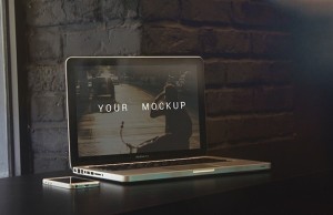 5 MacBooK Pro Mock-ups