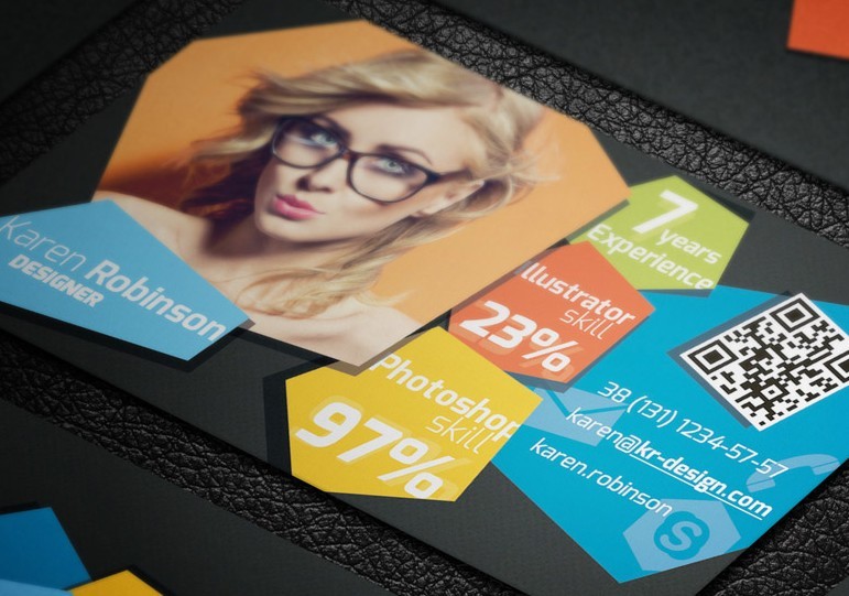 Creative Designer Business Card Template PSD