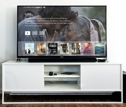 Photorealistic TV Mockup PSD