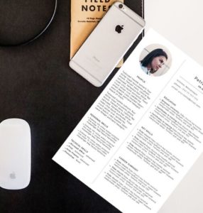 Pretty Simple Resume Template PSD