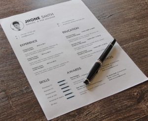 Minimal Clean Resume PSD Templates (3 Colors)