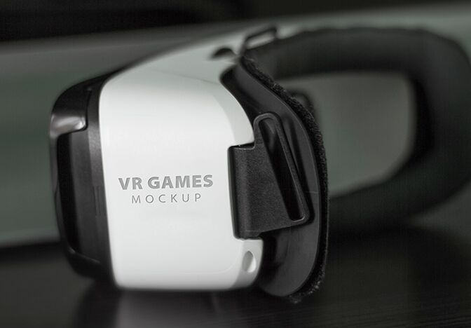 Realistic VR Games Mockup PSD