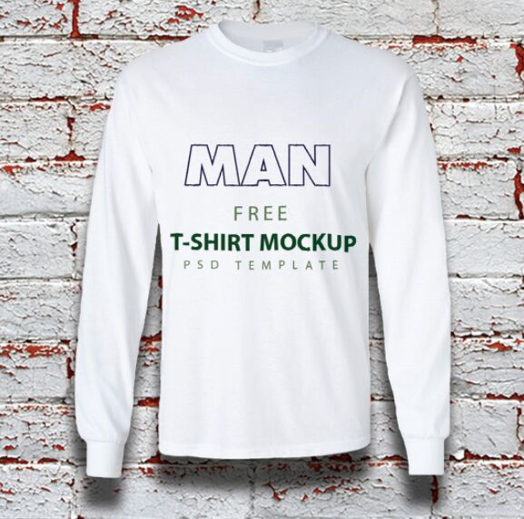 Man T-Shirt Realistic Mockup PSD