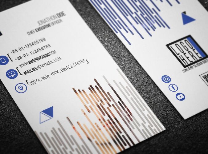 Modern Printable Vertical Business Card Template PSD