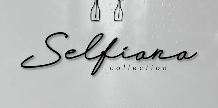 Selfiana Script Font