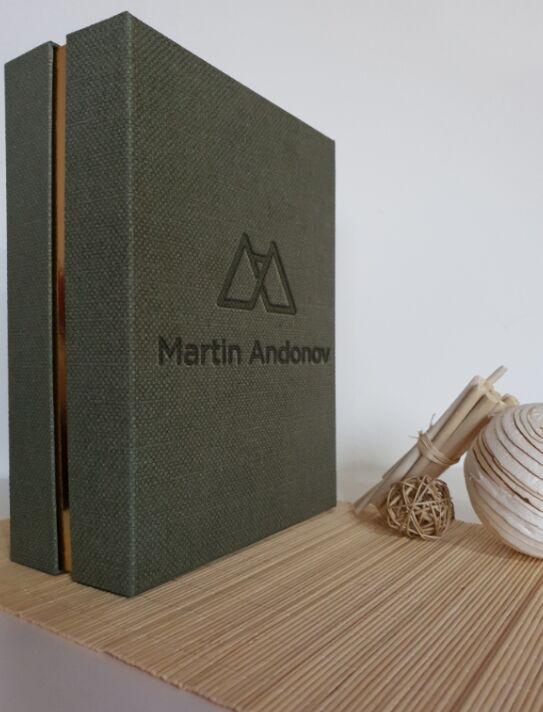 Realistic Product Box PSD Mockup