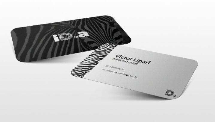 Beautiful Business Card With Rounded Corner PSD Mockup